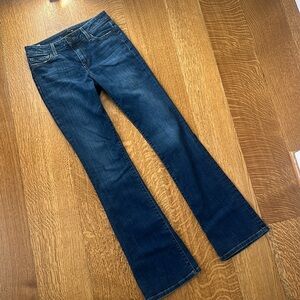 Joe’s Skinny Bootcut jeans size 27